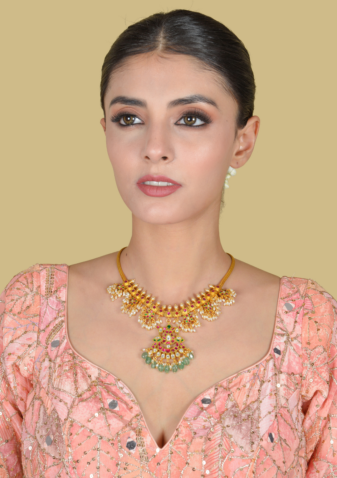 Simple and Classic Jadau Kundan Gold Plated Guttapusalu Necklace