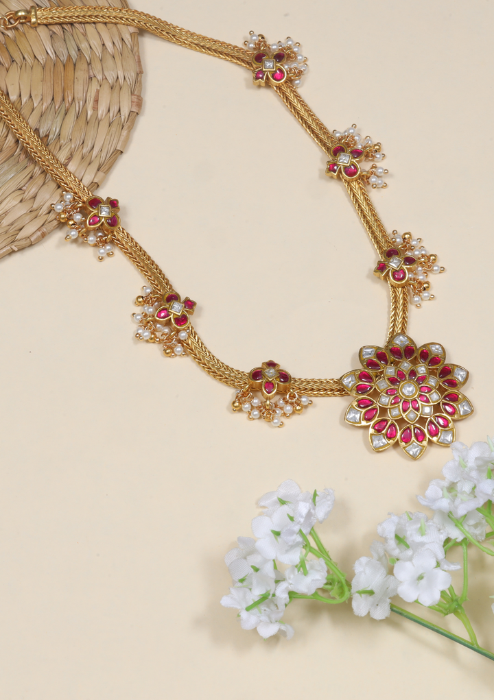 Simple Floral Jadau Kundan Short Necklace
