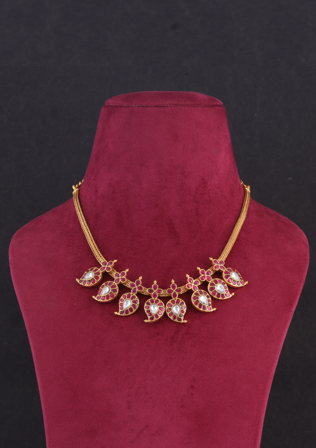 Beautiful Classic Mango Jadau Kundan Short Haram Necklace