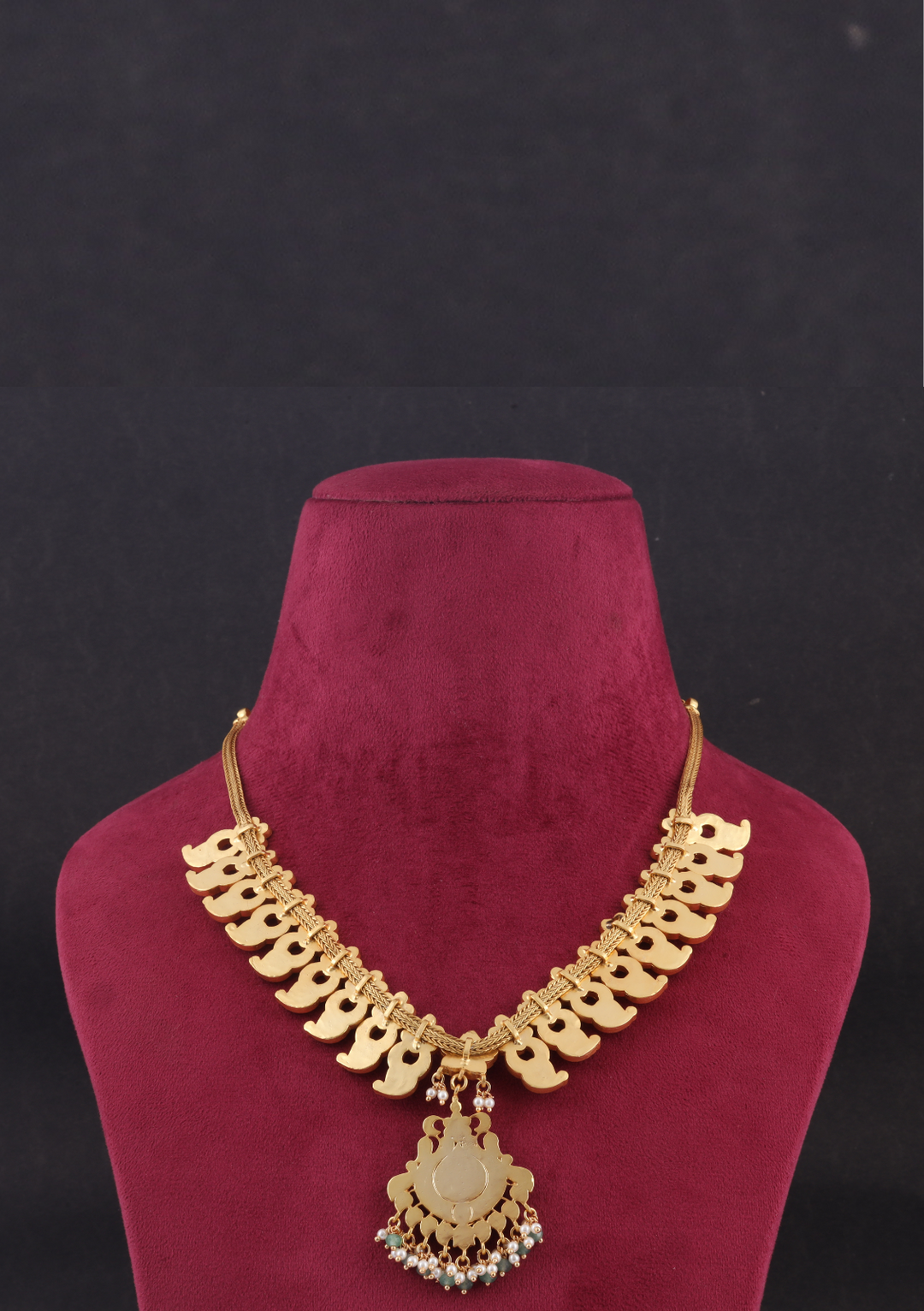Beautiful Mango with Floral Pattern Jadau Kundan Necklace