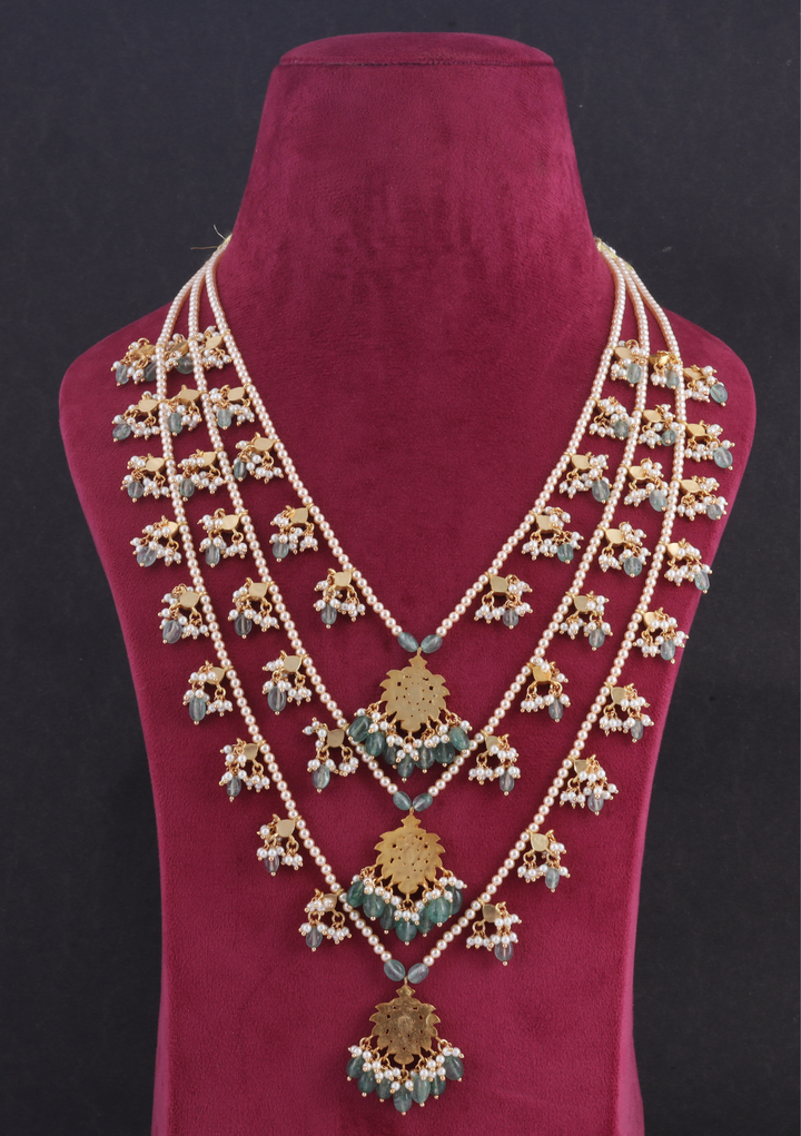 Elegant Layered Jadau Kundan Necklace