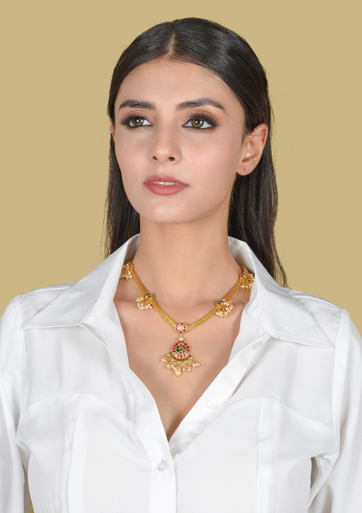 Beautiful Simple Designer Jadau Kundan Short Necklace with Pearls Hangings