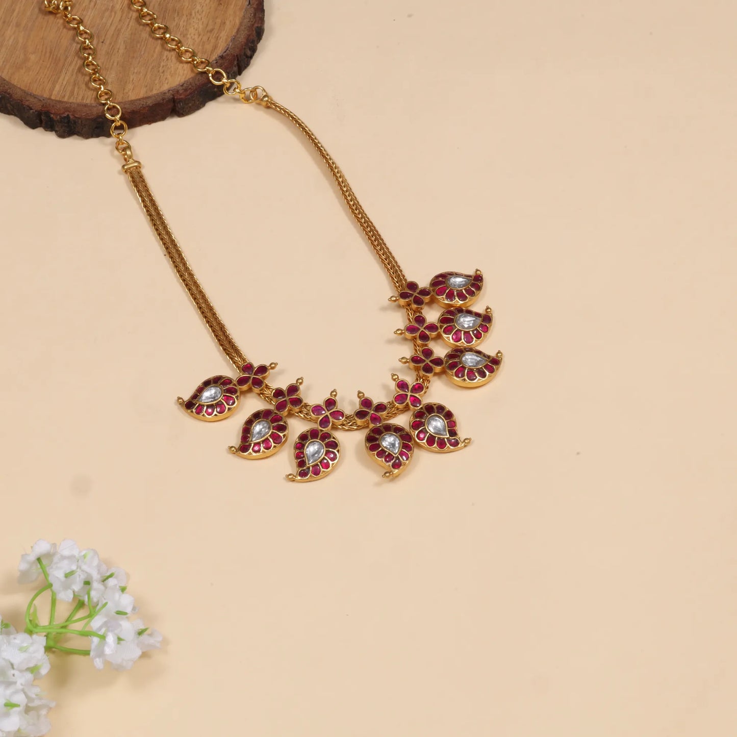 Beautiful Classic Mango Jadau Kundan Short Haram Necklace