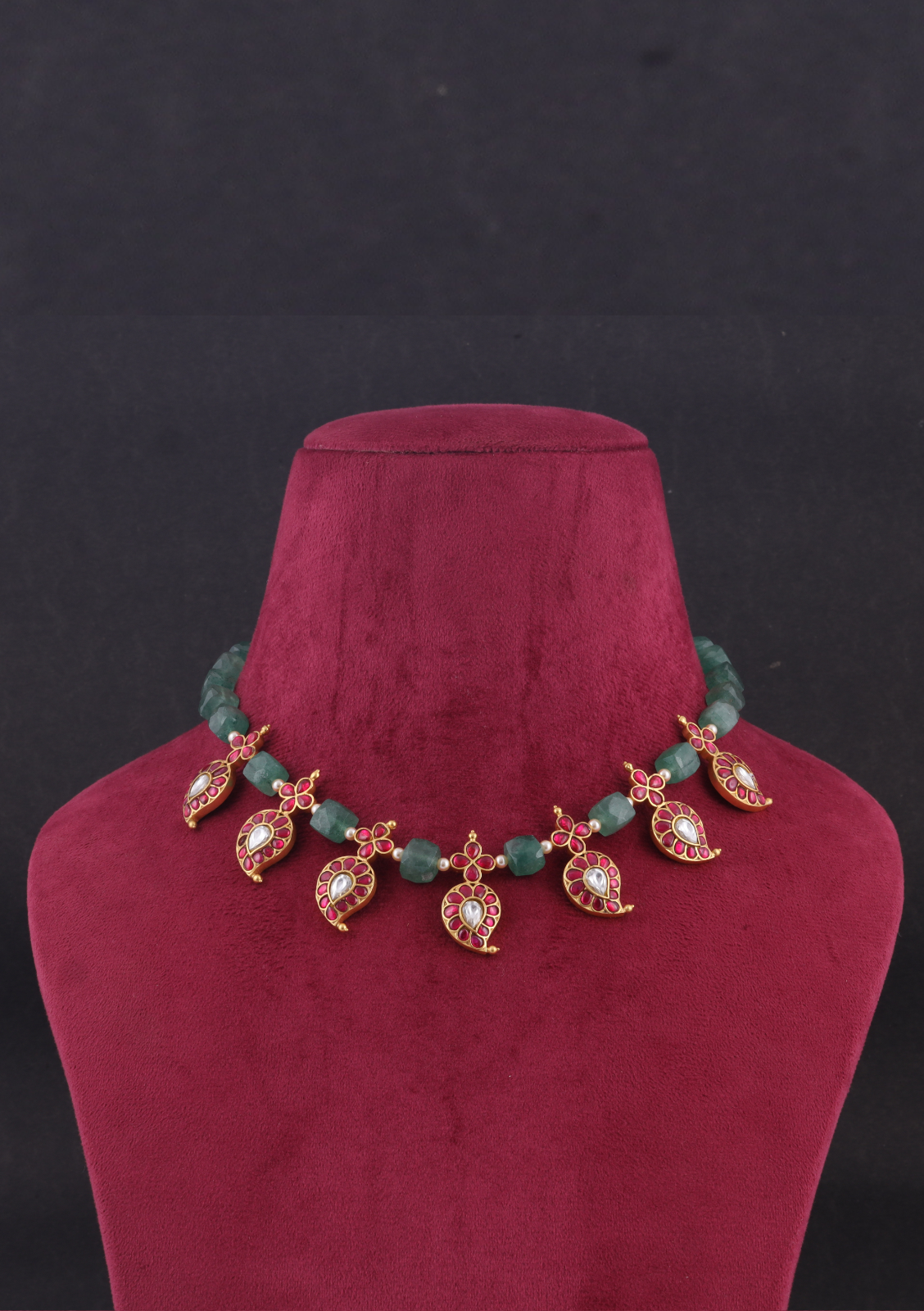 Classic Mango Jadau Kundan Short Necklace Earring Set with Green Emerald Beads