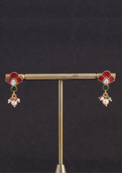 Simple and Beautiful Peals Chain Necklace Earring Set with Jadau Kundan Motifs