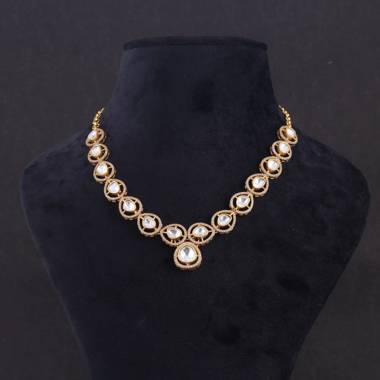 Simple and Elegant Moissanite Polki Necklace Earring Set