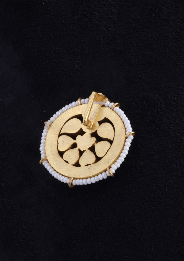 Classic Statement Jadau Kundan Pendant with Pearl