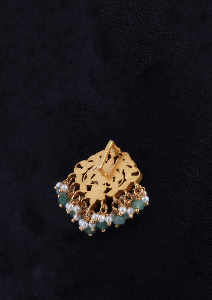 Pretty Small Jadau Kundan Pendant with Pearl and Green Hanging Beads