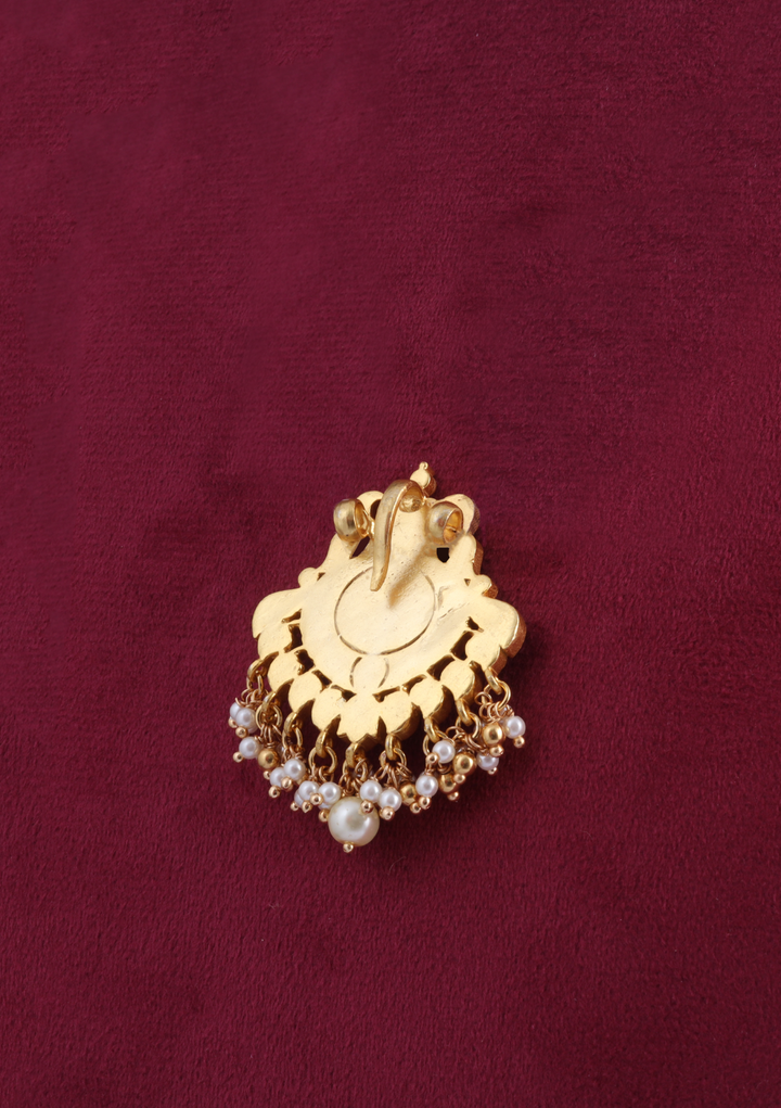 Appealing Designer Jadau Kundan Pendant with Pearl Hangings