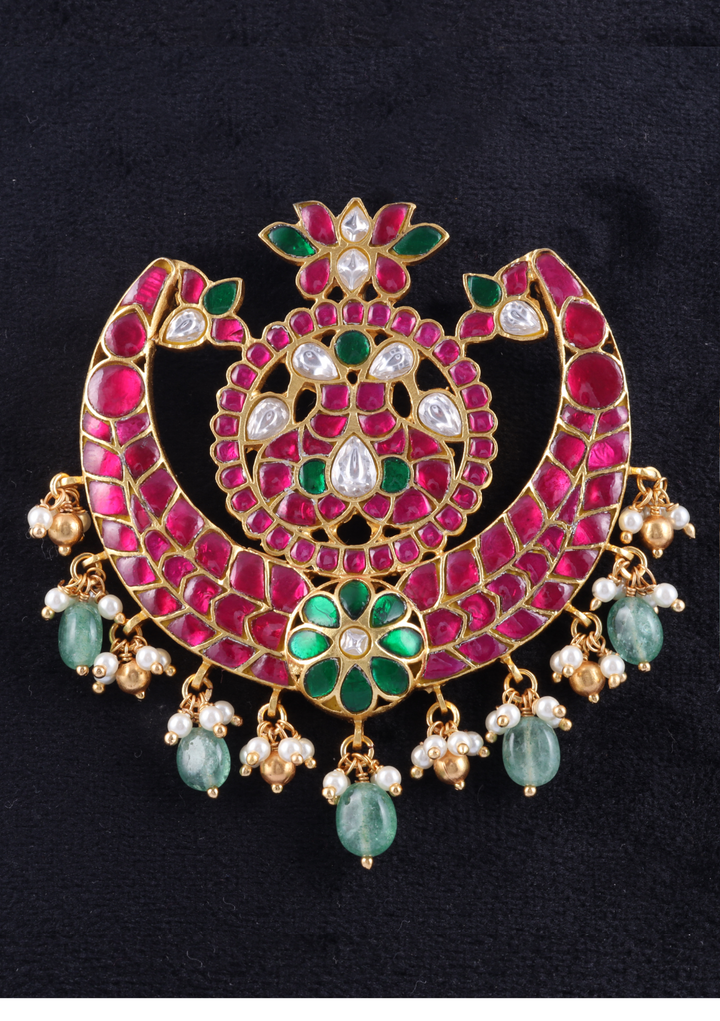 Beautiful Classic Designer Jadau Kundan Pendant with Pearl and Green Beads Hangings