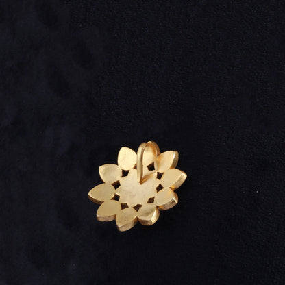 Beautiful Floral Motif Designer Jadau Kundan Pendant