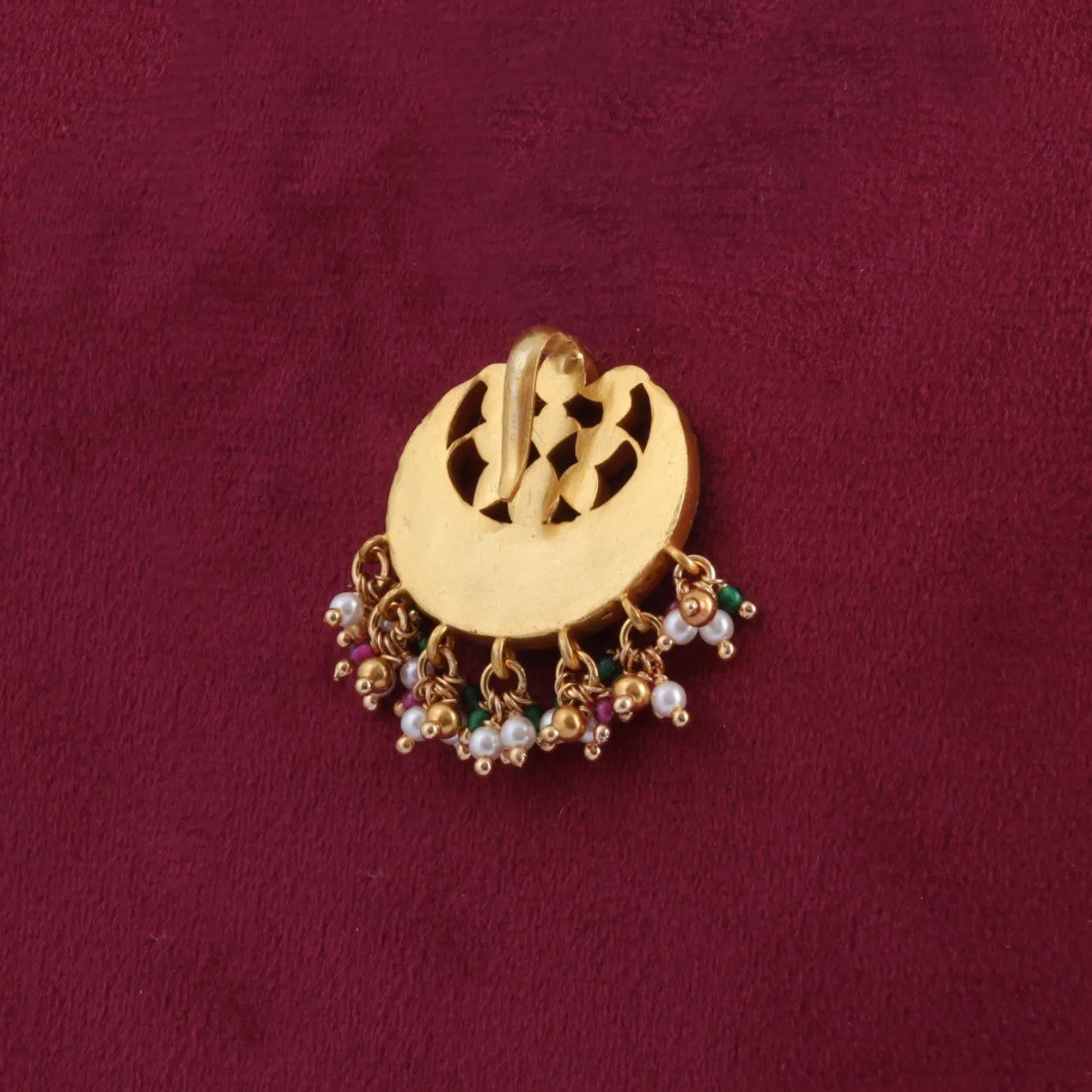 Engaging Designer Jadau Kundan Pendant with Pearl Hangings