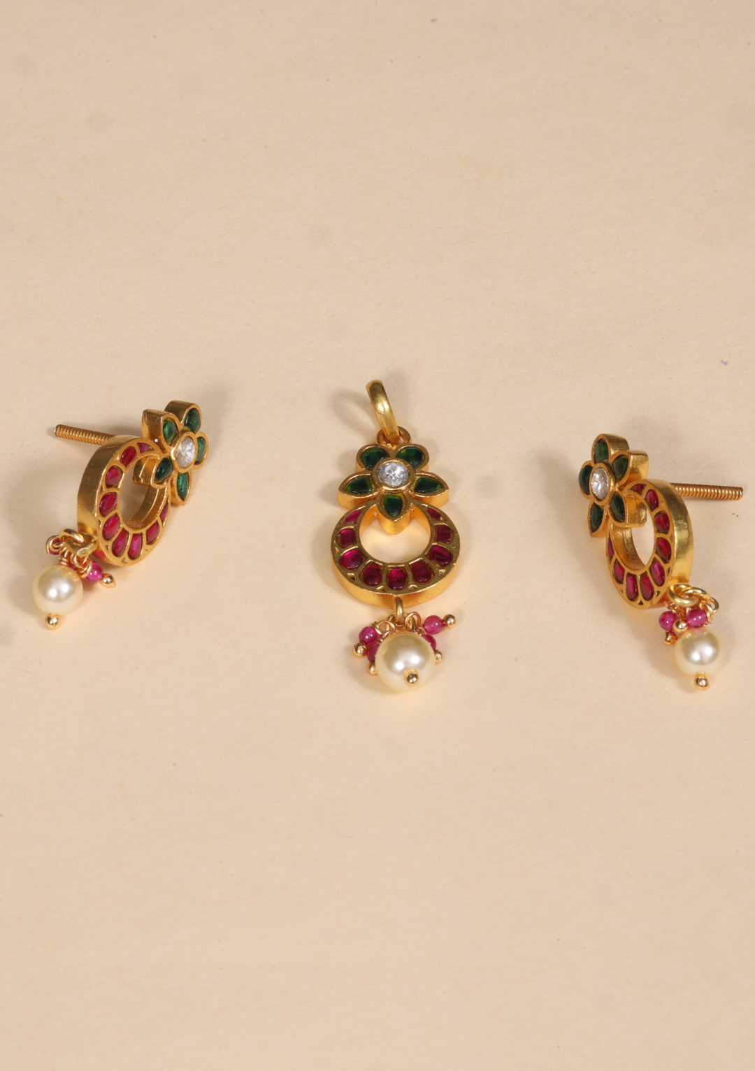 Minimalist Designer Jadau Kundan Pendant Earring Set with Pearl Hangings