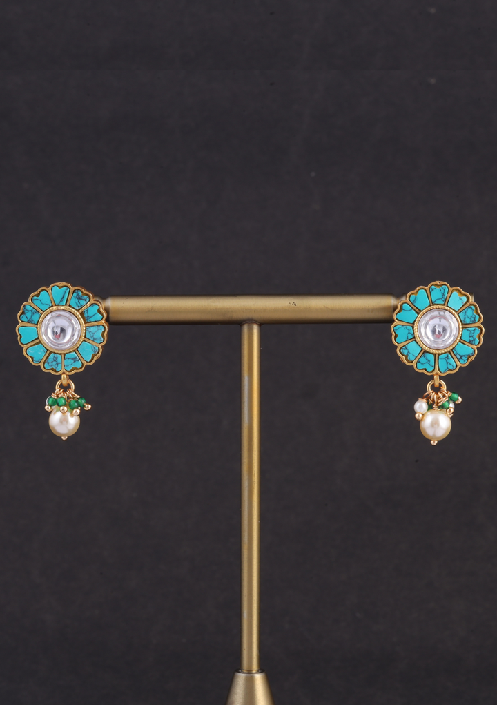 Unique and Beautiful Designer Turquoise Jadau Kundan Pendant Earring Set with Pearl Hangings