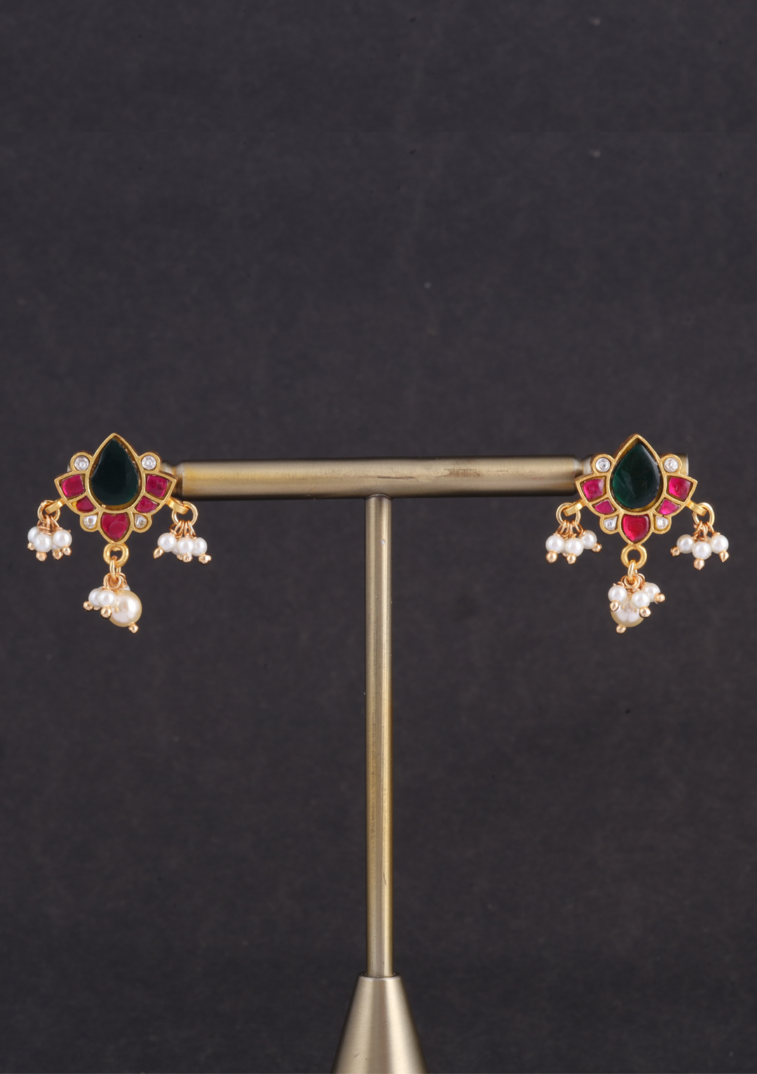 Pretty Designer Jadau Kundan Pendant Earring Set with Pearl Hangings