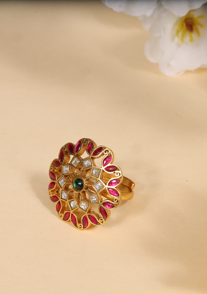 Elegant Jadau Kundan Ring