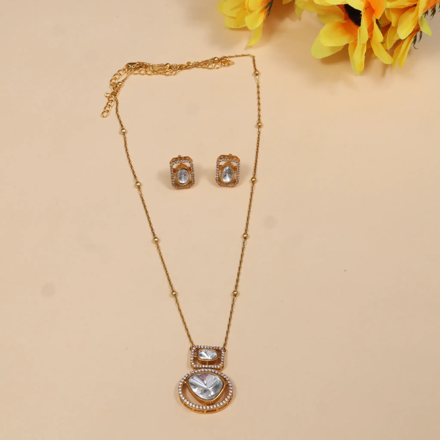 Minimal Elegant Moissanite Polki Necklace Earring Set