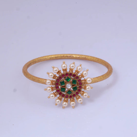 Charming Designer Jadau Kundan Single Bangle